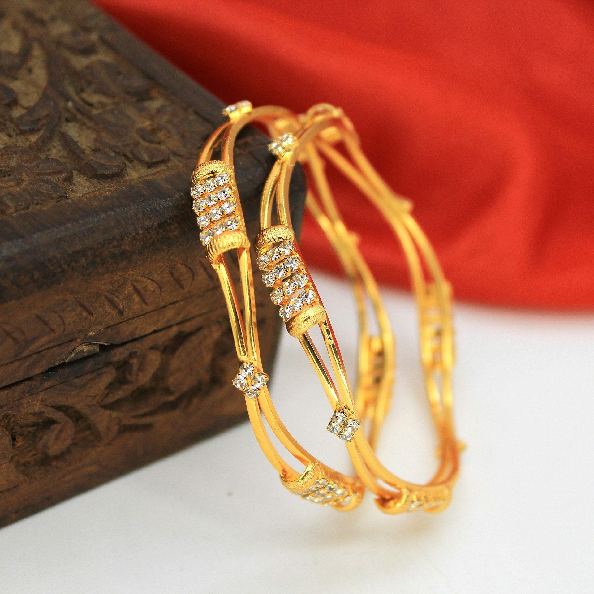Pronge Bangles